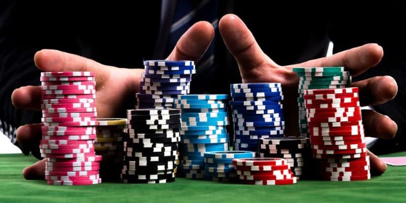 Mẹo nhớ thuật ngữ trong bài Poker nhanh chóng.